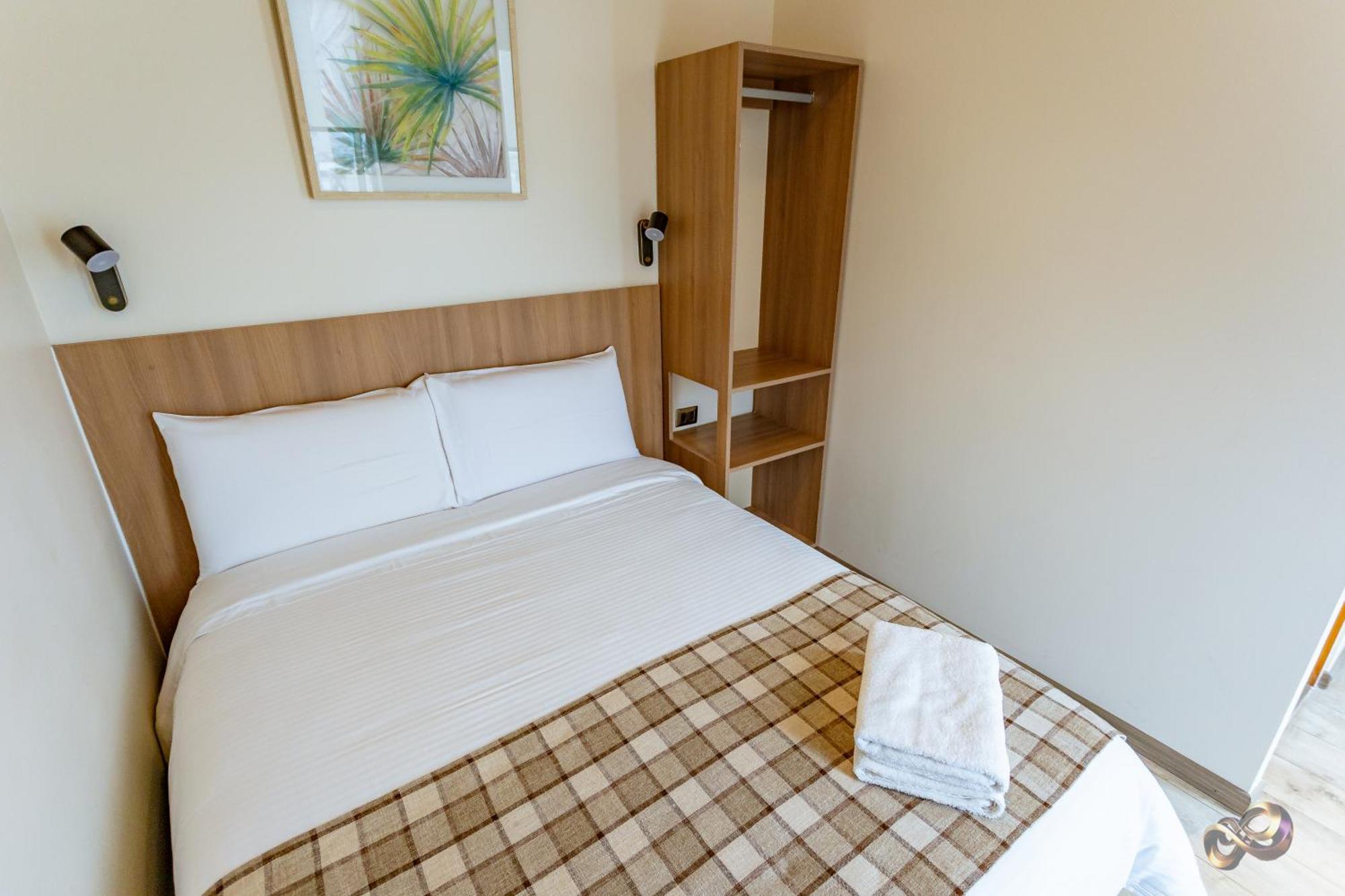 איקוויקה Vistara Suites מראה חיצוני תמונה