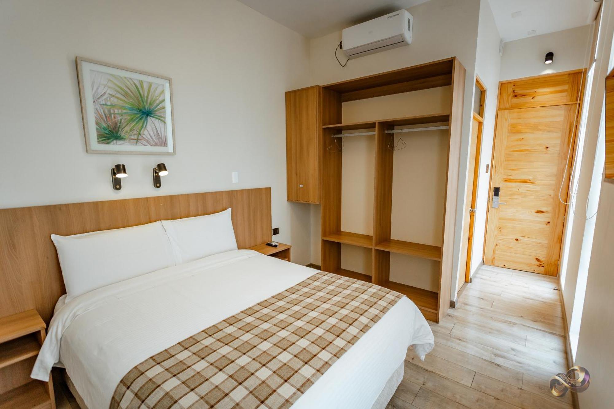 איקוויקה Vistara Suites מראה חיצוני תמונה